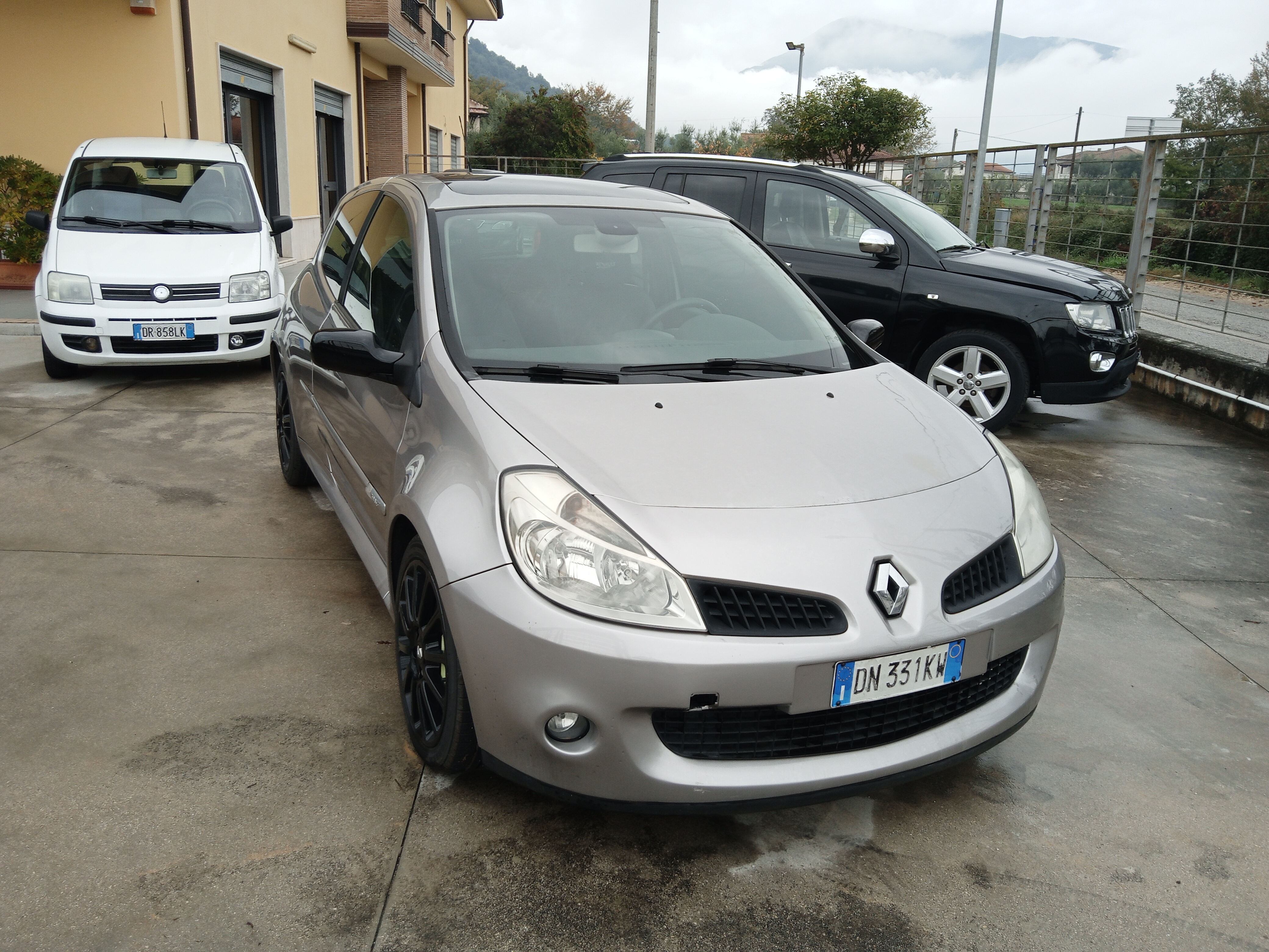 RENAULT CLIO RS - Foto 1